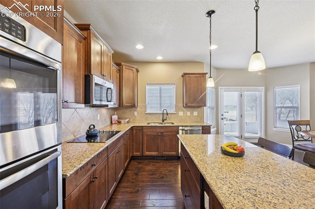 8103 Glory Drive photo 3