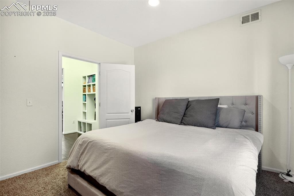 Office/Non-Conforming Bedroom