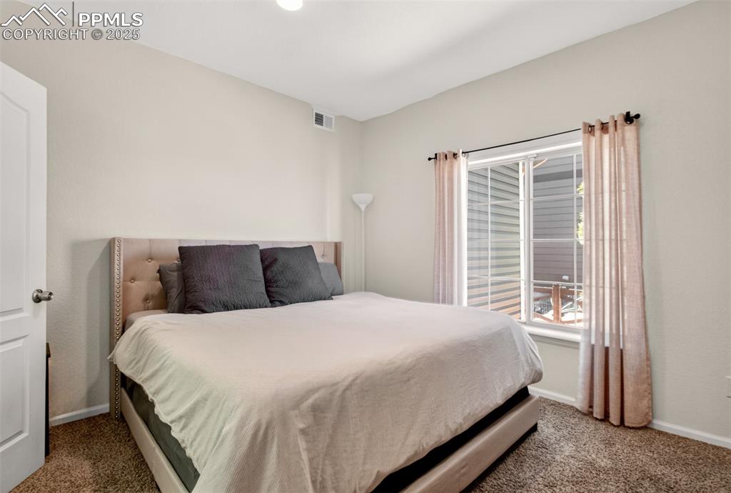 Office/Non-Conforming Bedroom