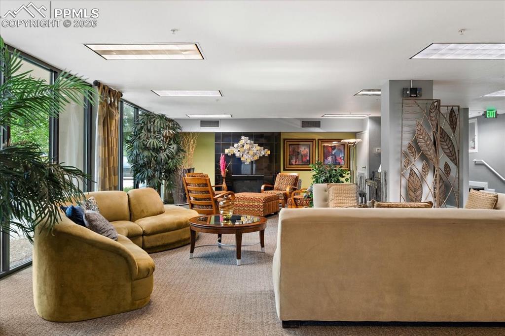 417 E Kiowa Street #1103 photo 2