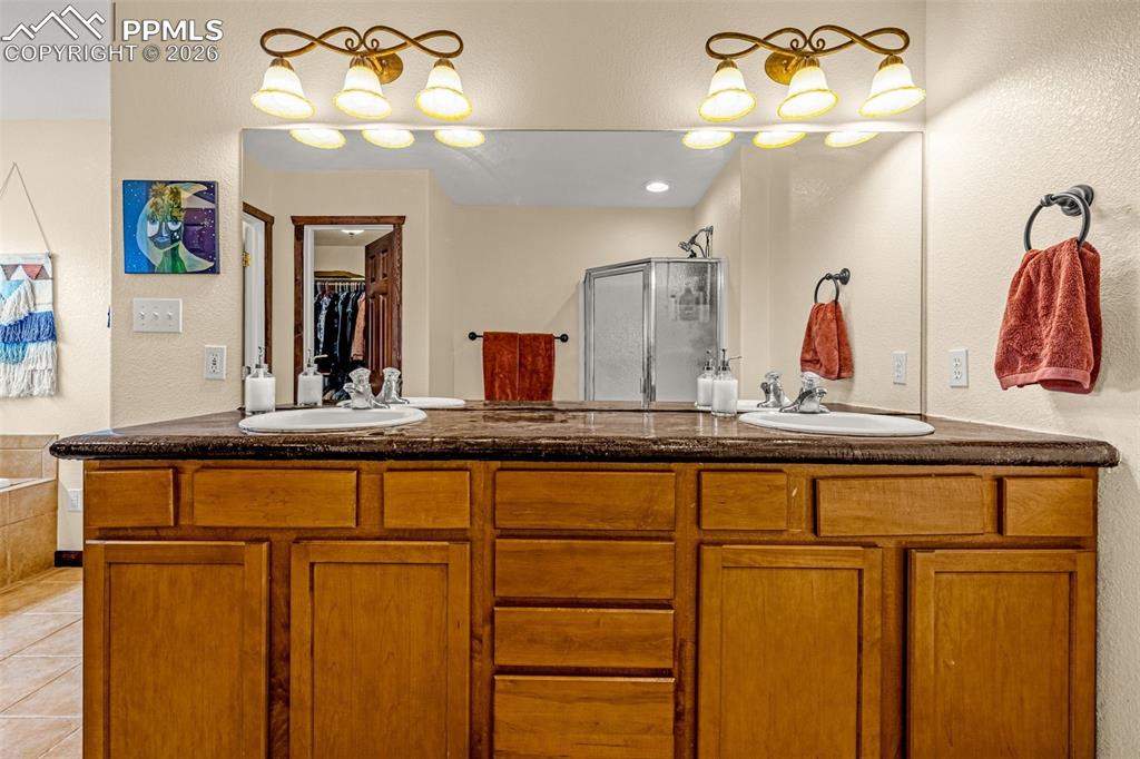 Primary Bath-Attached