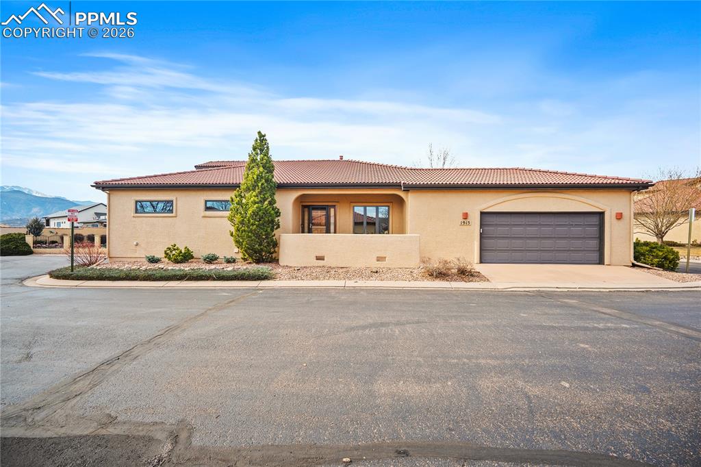 1915 Paseo Del Oro photo 2