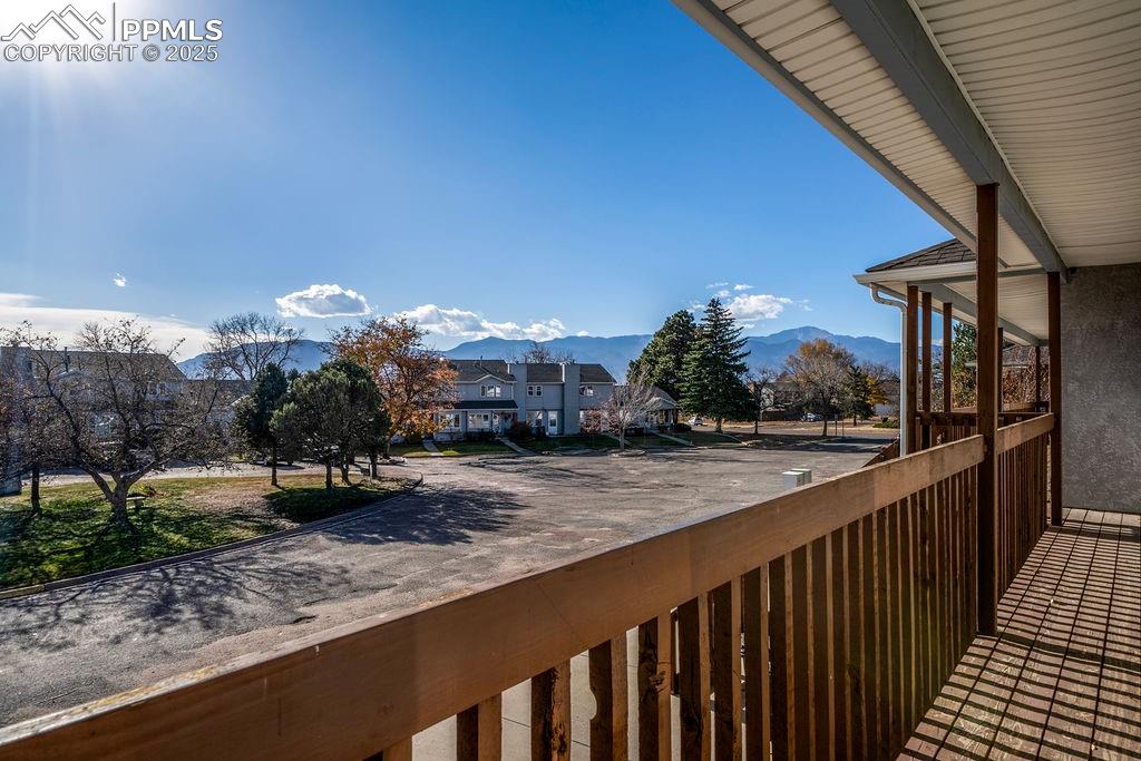 953 Brant Hollow Court photo 3