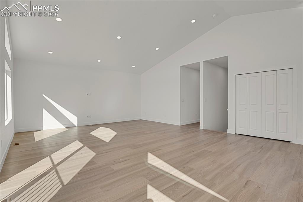 This image shows the same model with alternate finishes. Actual home is currently being built