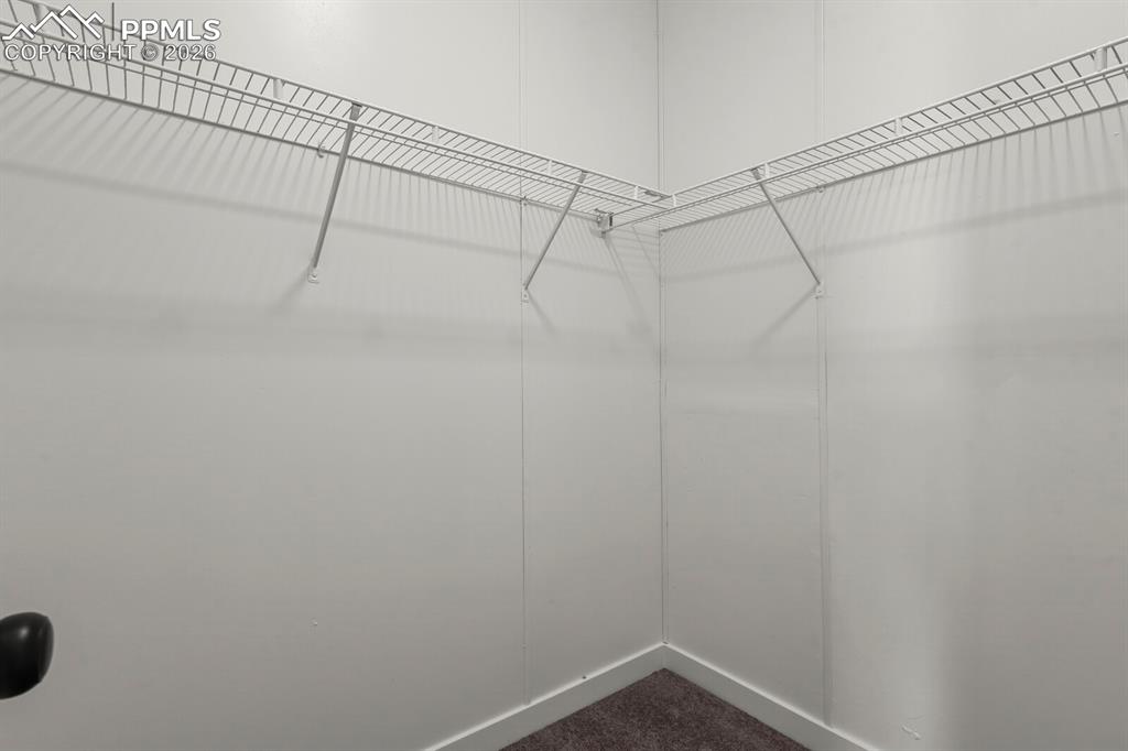 Walk-In Closets