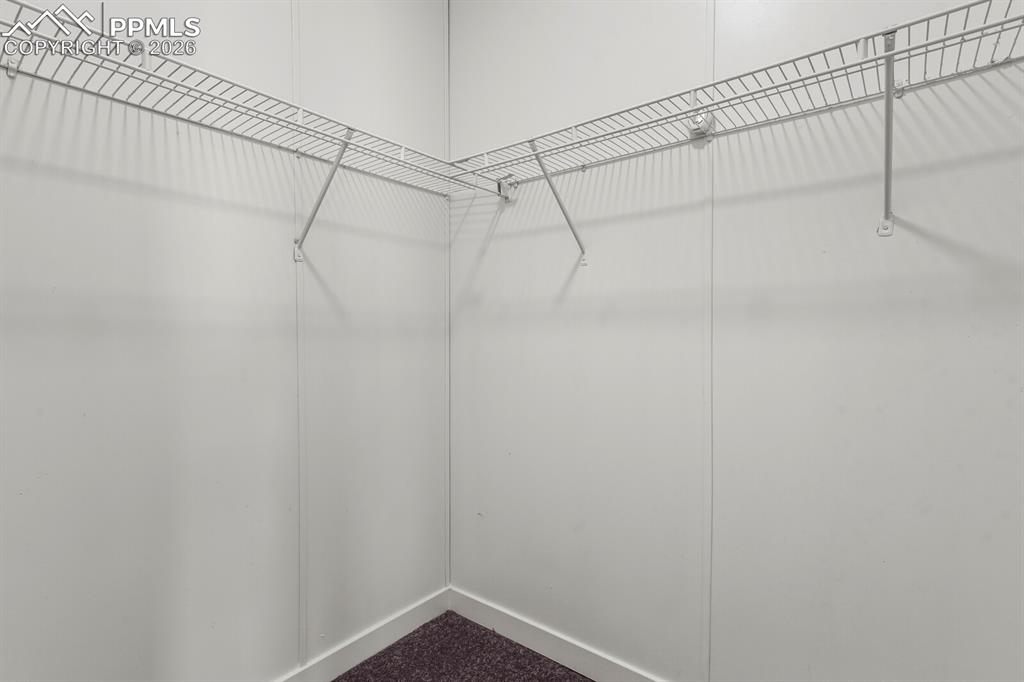 Walk-In Closets