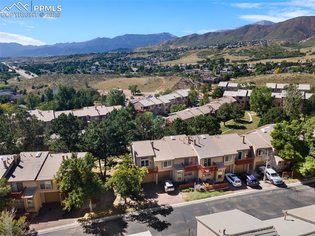 2045 Austrian Way photo 3