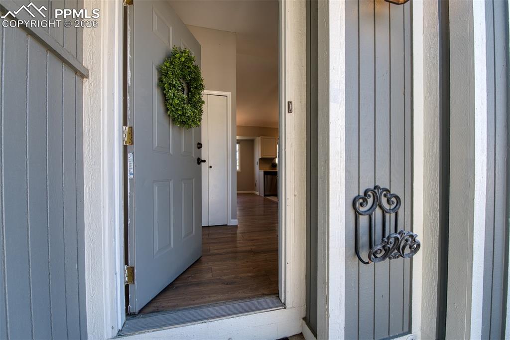 Welcome home to this super cute move-in ready home!