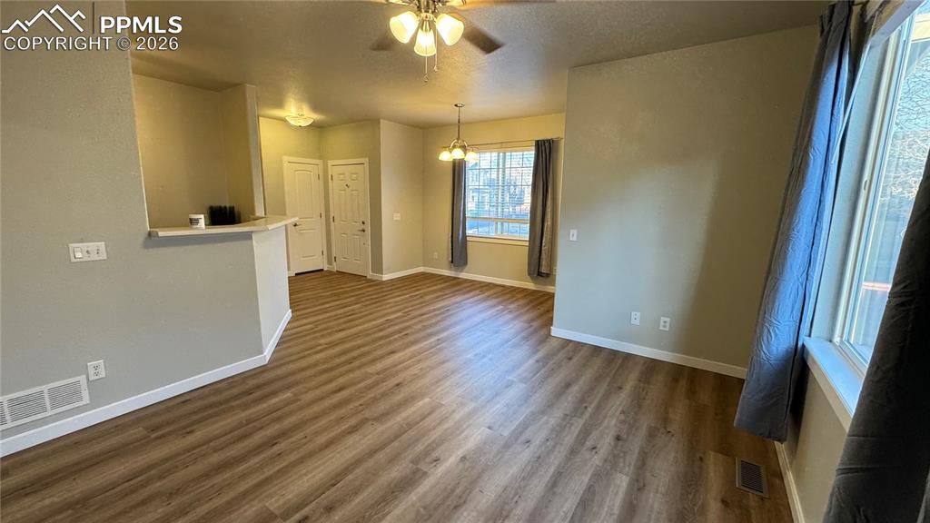 7195 Mount Higgins Heights photo 2