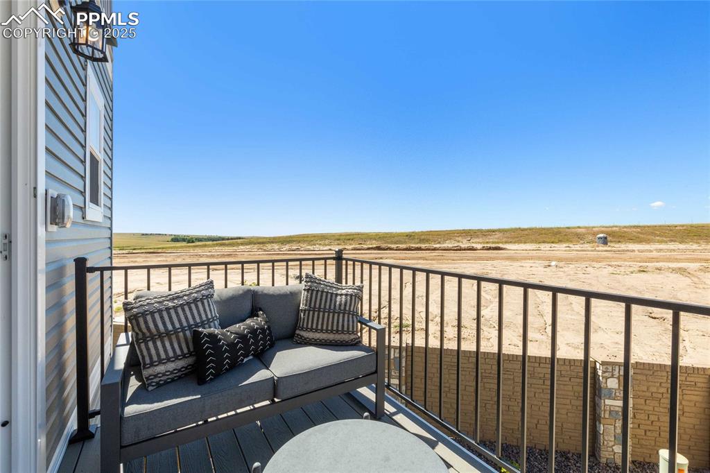 9353 Twin Sisters Drive photo 2