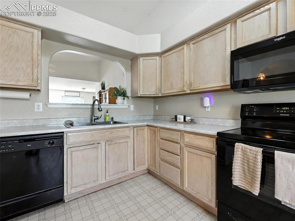 closer view of service window