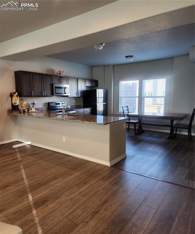 998 Cana Grove photo 3