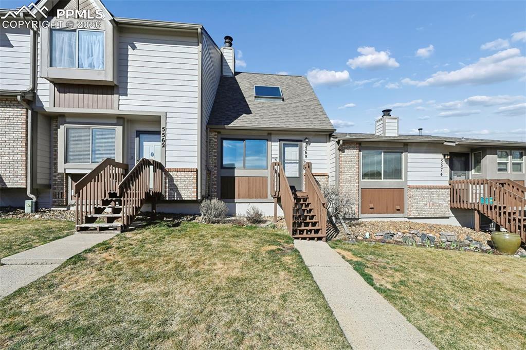 5568 Dunbar Court photo 2