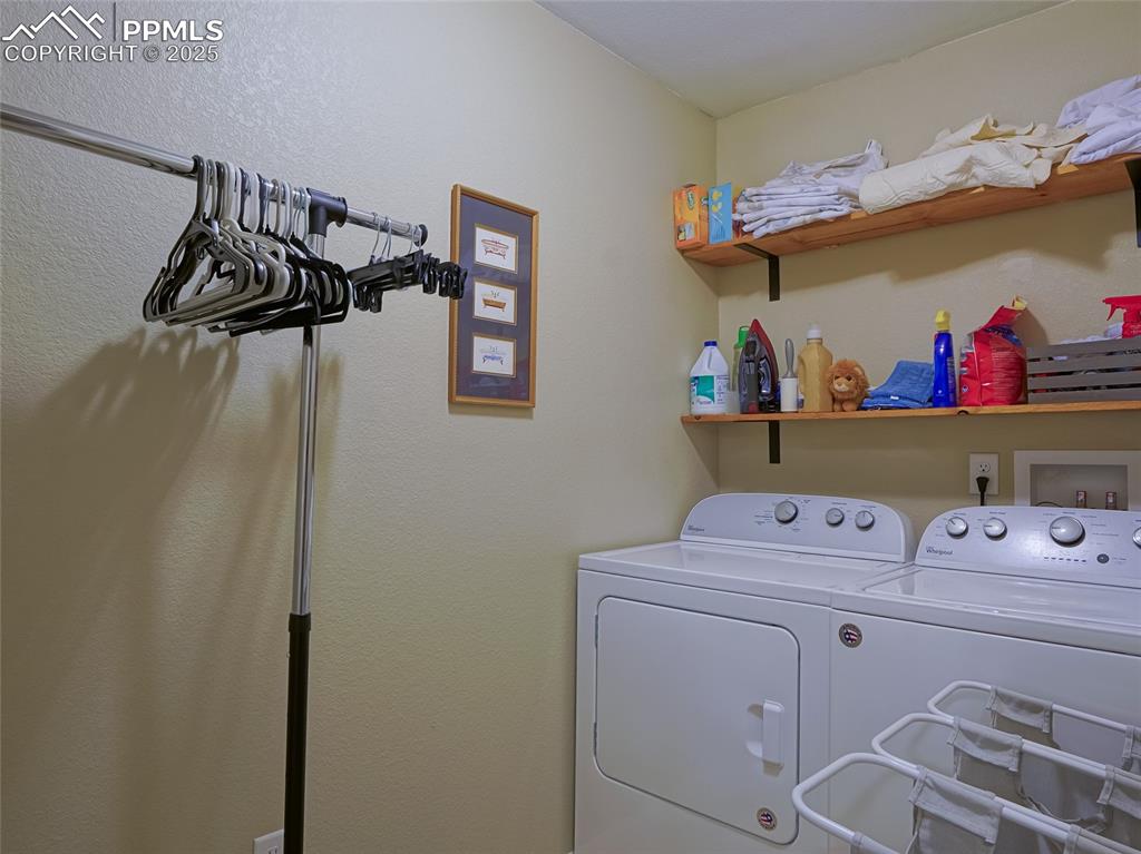 Upper level laundry