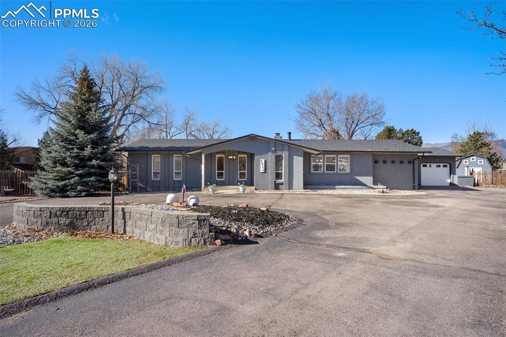 6934 Cedarwood Circle photo 2