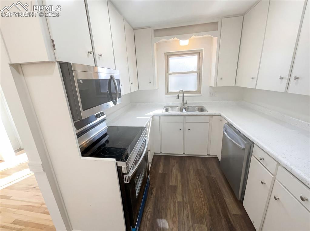 2507 E Caramillo Street photo 2