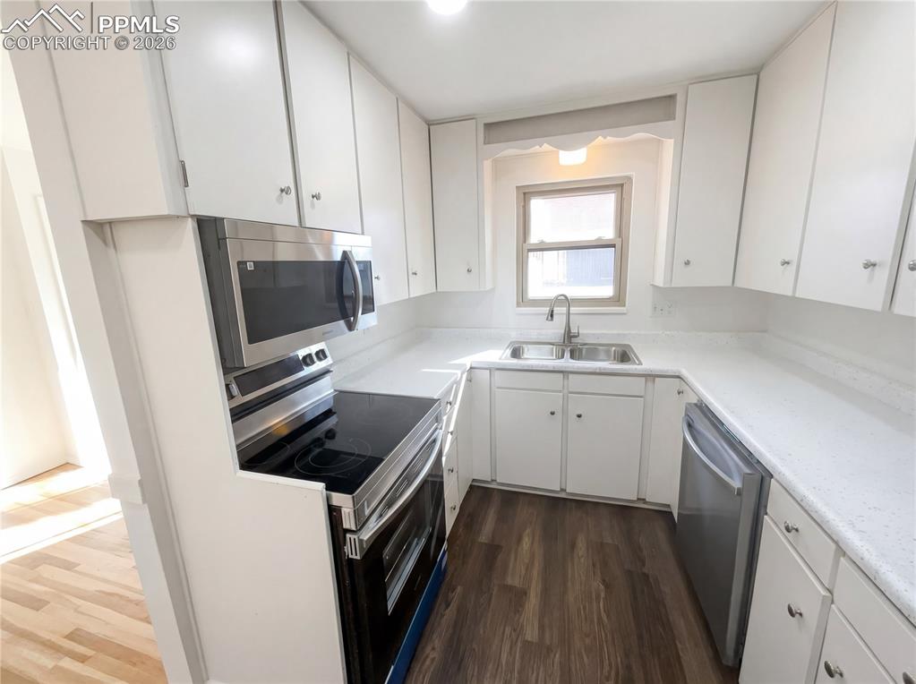 2507 E Caramillo Street