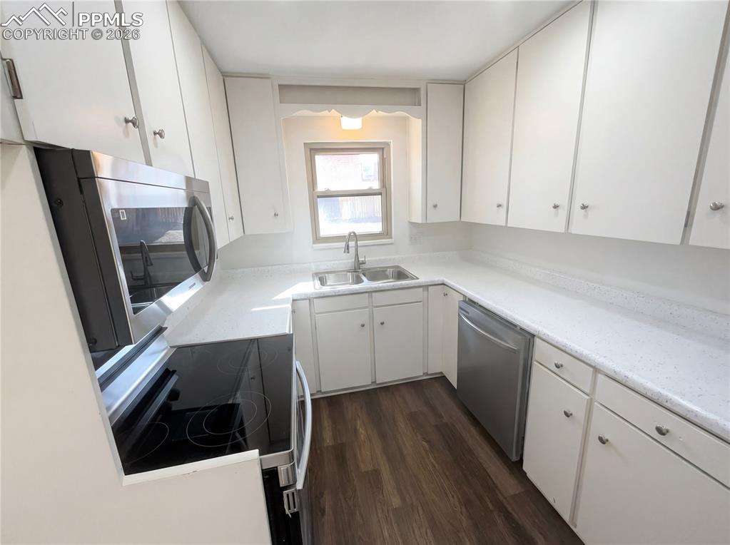 2507 E Caramillo Street