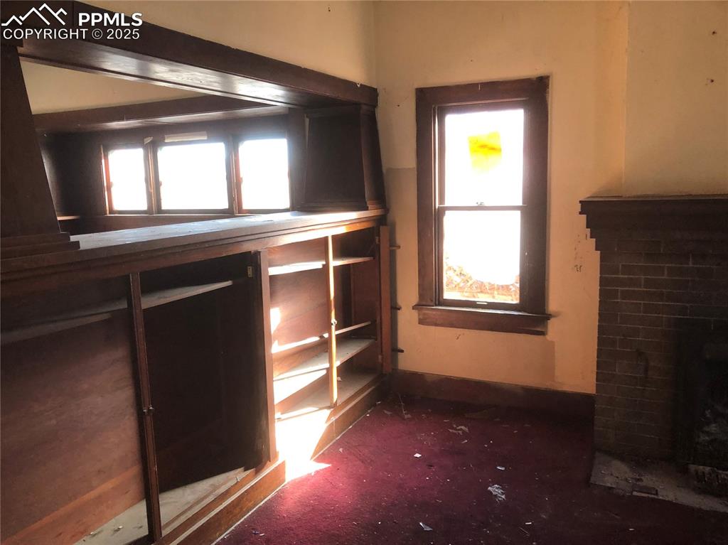 918 Lake Avenue photo 2