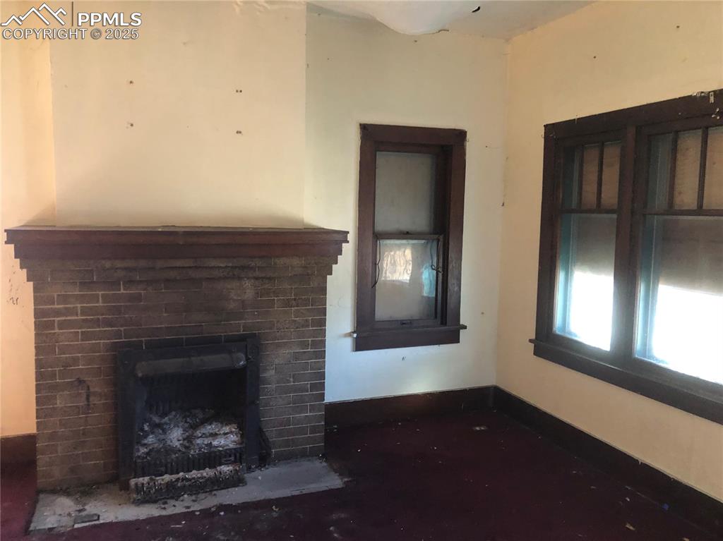 918 Lake Avenue photo 3