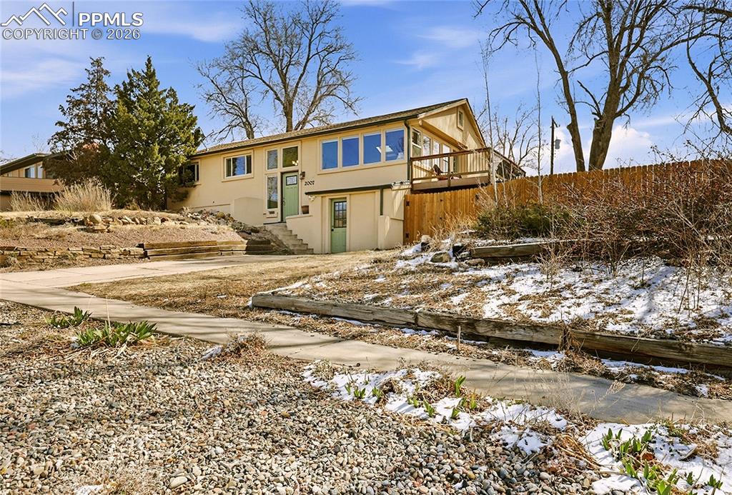 2007 Oriole Avenue photo 2