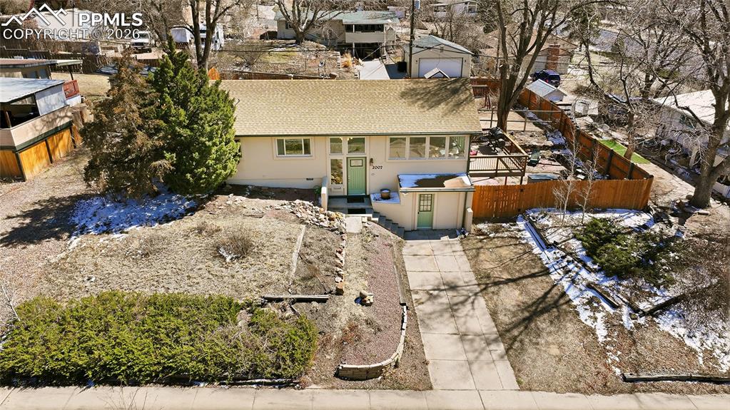 2007 Oriole Avenue photo 3