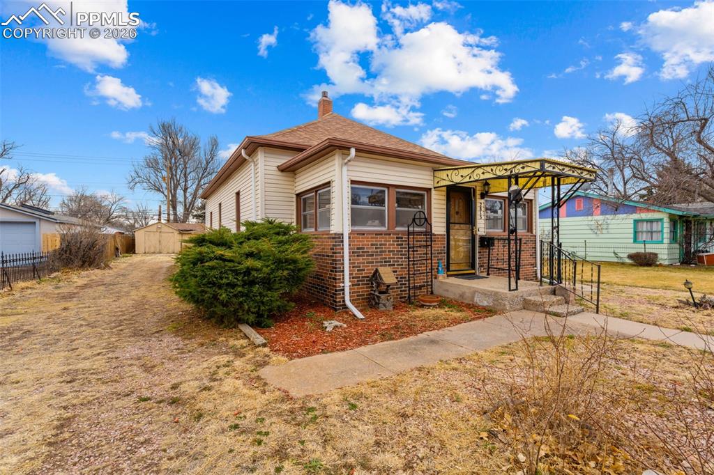 2815 Beacon Street photo 3