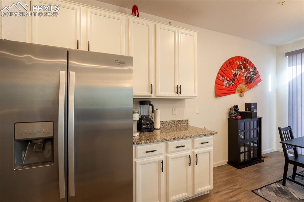 Kitchen - main floor