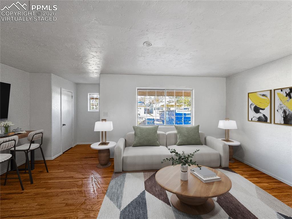 141 Esther Drive photo 2