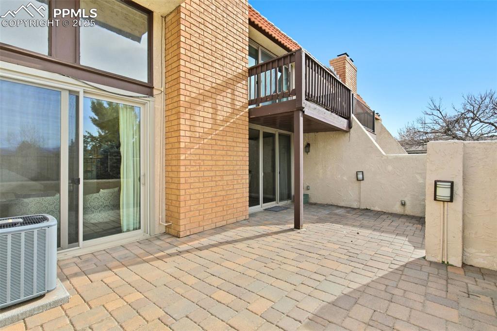 Patio / terrace with a patio area