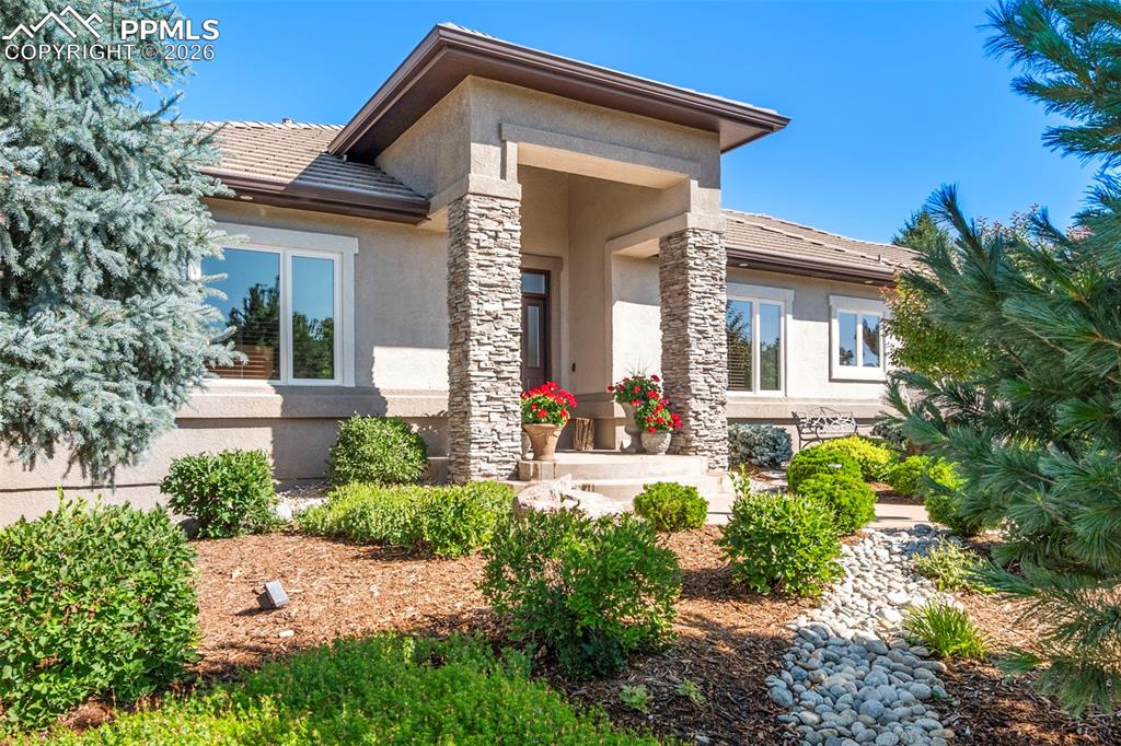 3048 Promontory Peak Drive photo 2