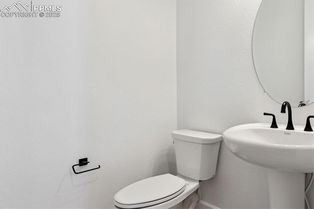 16897 Starfall Drive photo 3