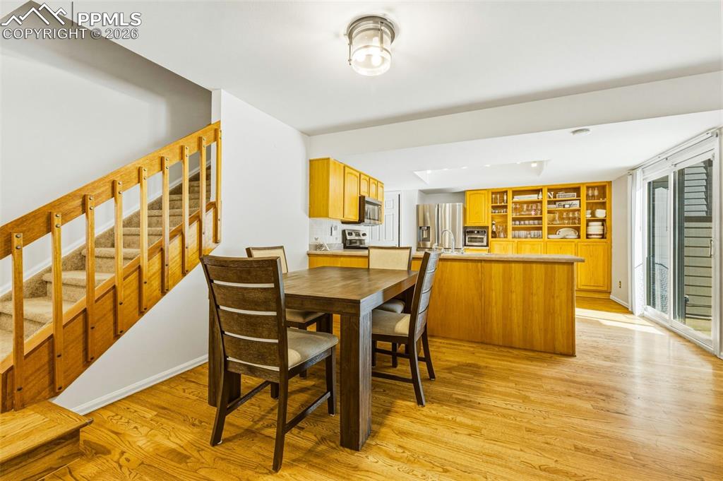 108 Cobblestone Drive photo 3