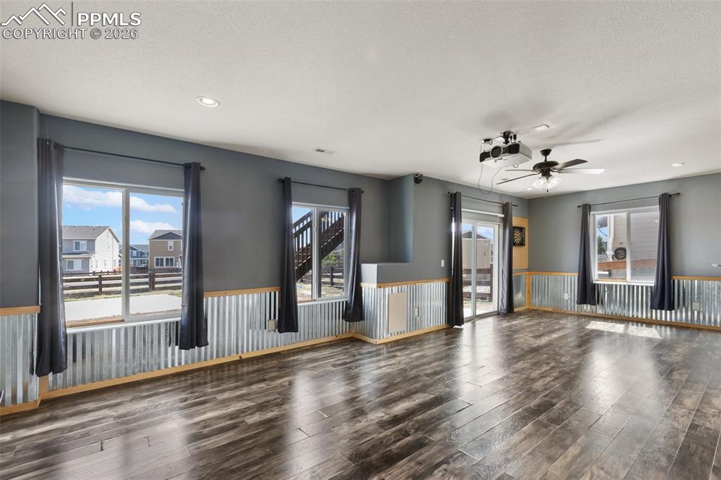 Is a walkout basement on your checklist?  