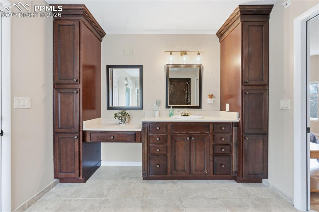 Vanity in the primary bath