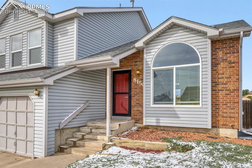 8150 Camfield Circle photo 3