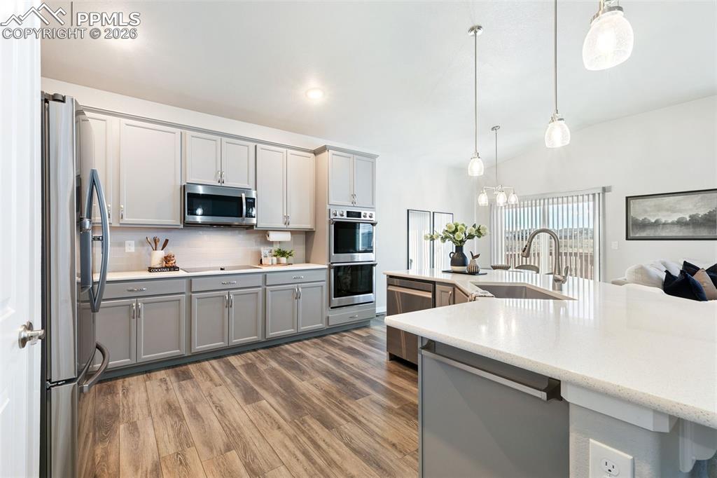 6904 Bigtooth Maple Drive photo 3