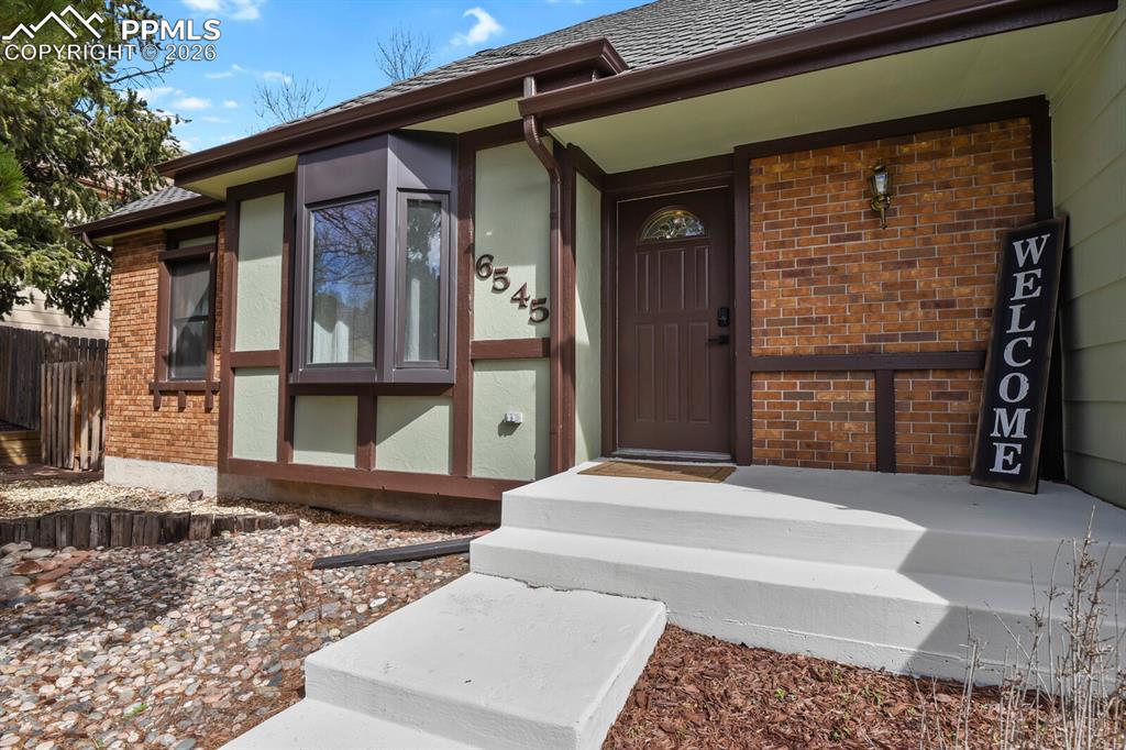 6545 Grey Eagle Lane photo 3