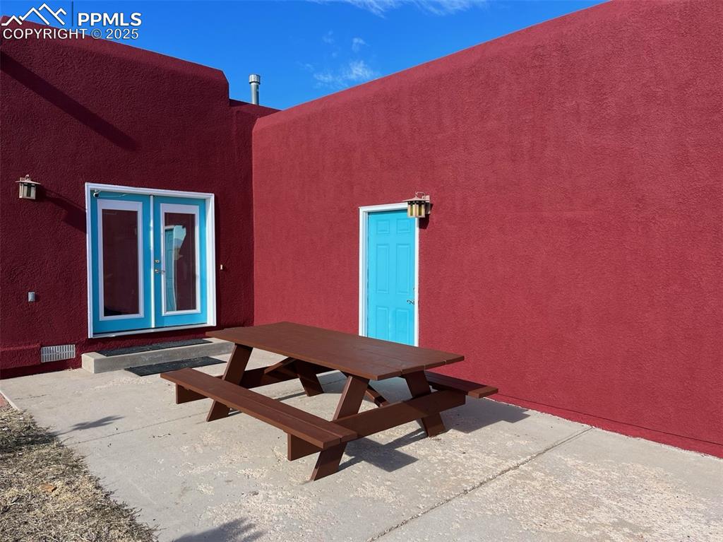 22365 Judge Orr Road photo 3