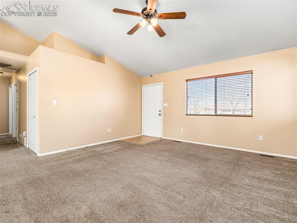 570 S Bellflower Drive photo 3