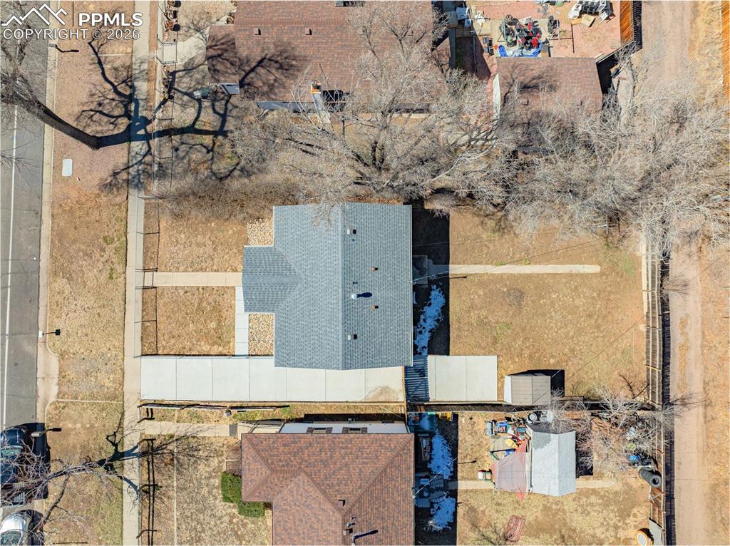 1124 E Las Animas Street