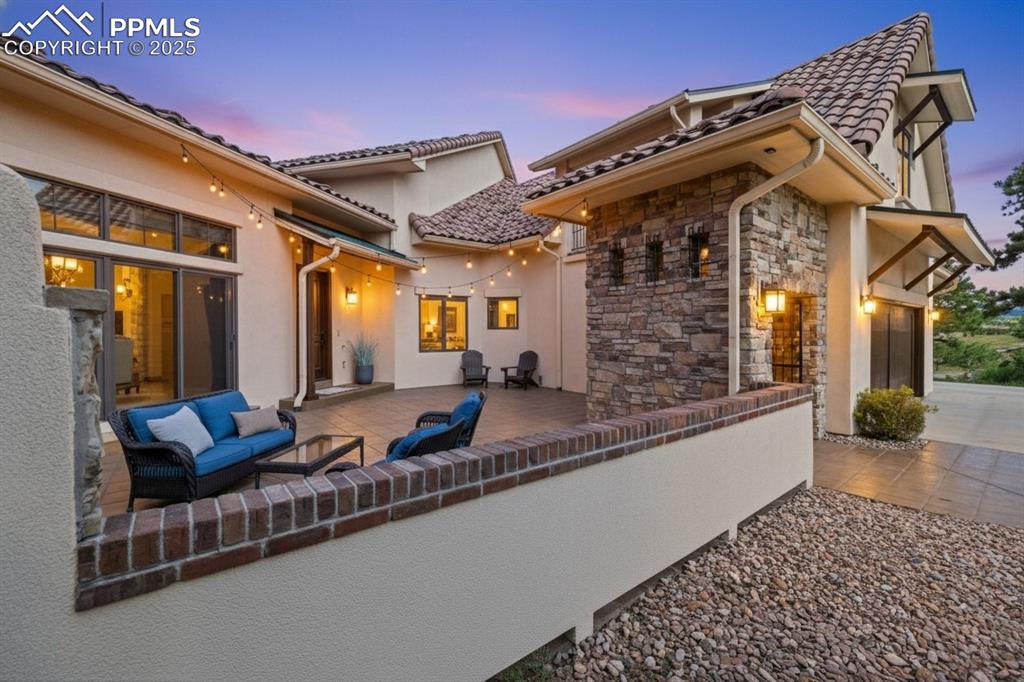 2070 Alamosa Drive photo 3