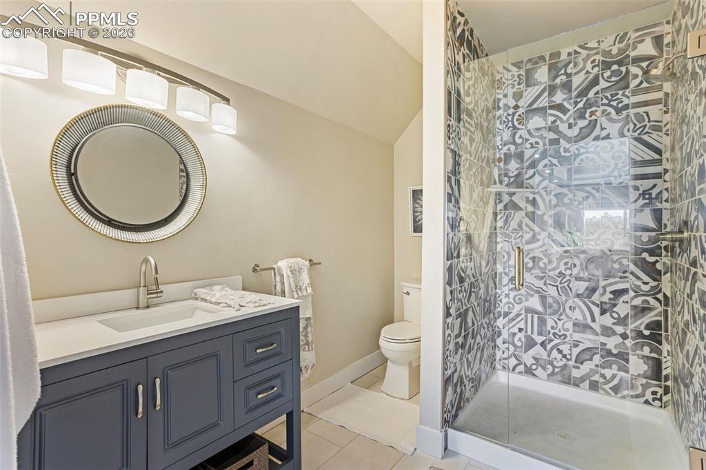 bathroom attached to loft