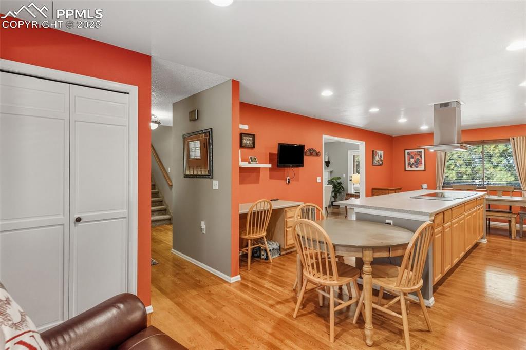 Kitchen access from living room or front entry