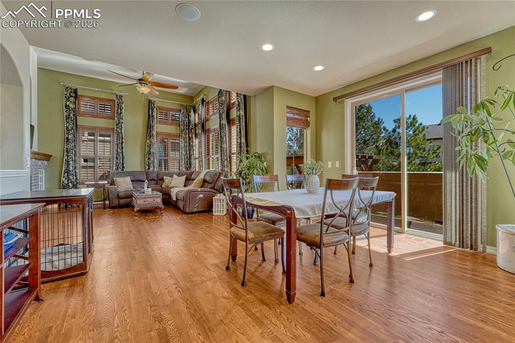 Dining area with walkout deck access, ideal for indoor-outdoor meals