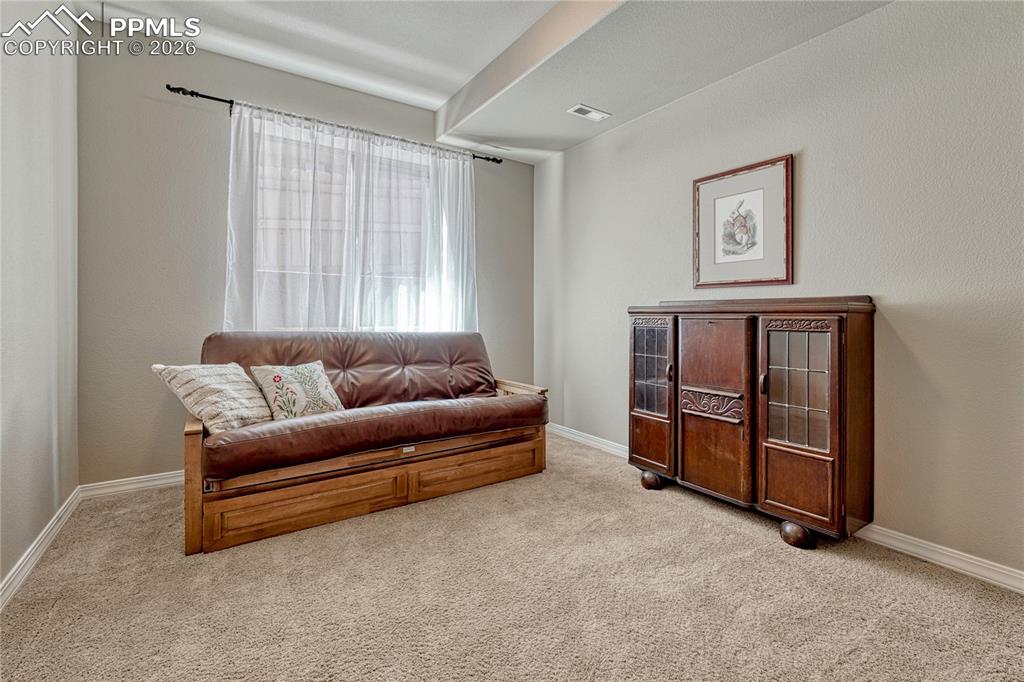 This basement bedroom is suitable for guests or hobbies
