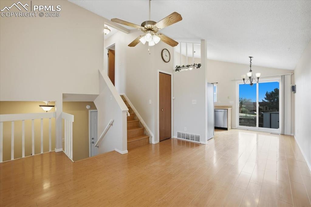 601 Autumn Place photo 2