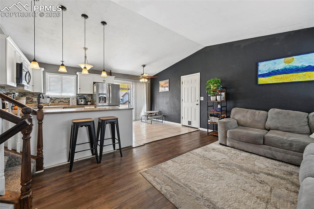 6865 Corn Tassle Drive photo 2