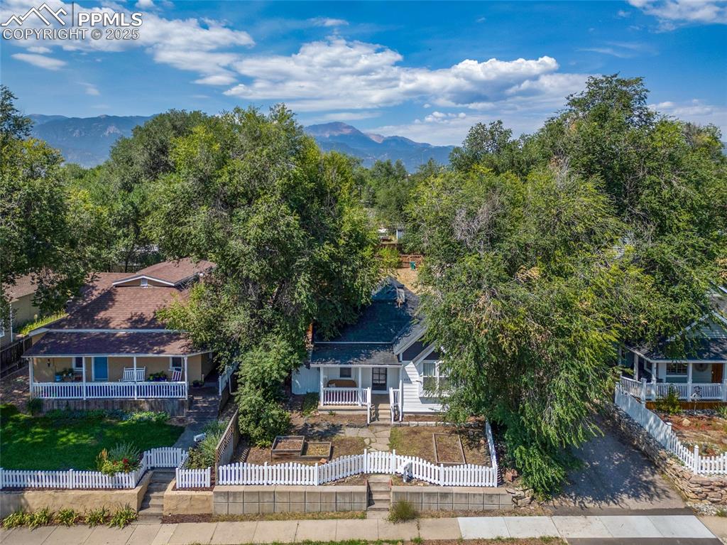 634 N Corona Street photo 2