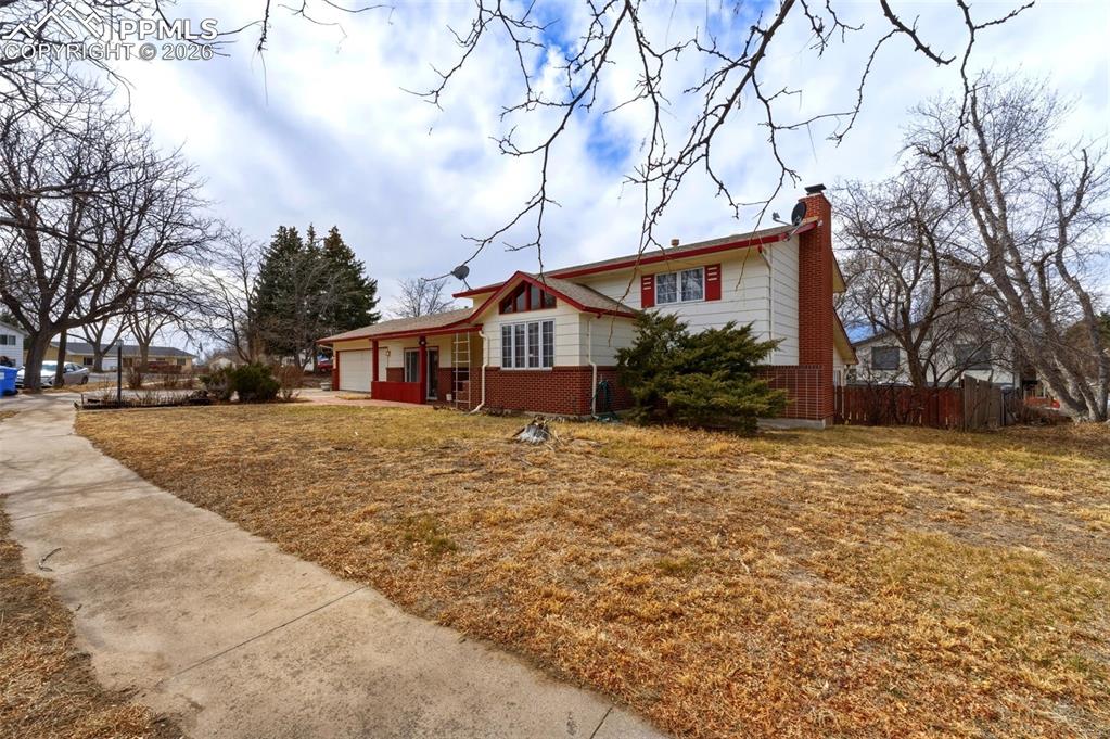 2734 Marcy Avenue photo 2